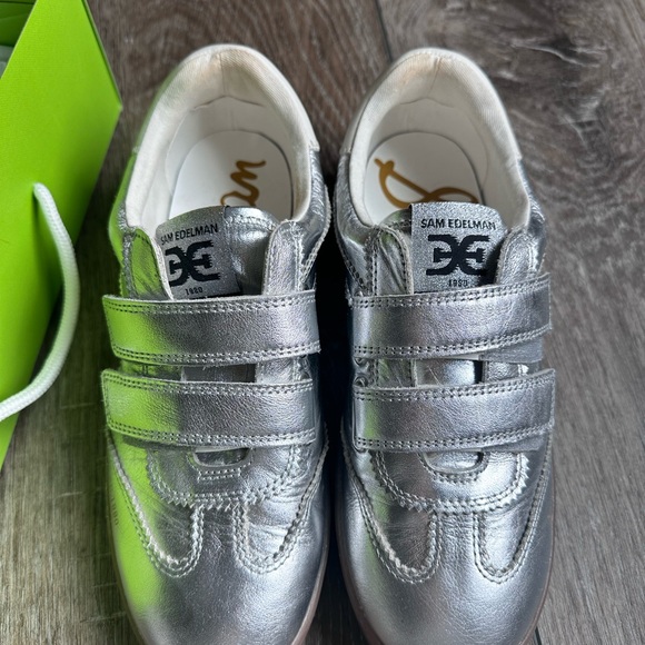 Sam Edelman TALIA SLIP ON SNEAKER Silver Size 7 - Picture 3 of 9